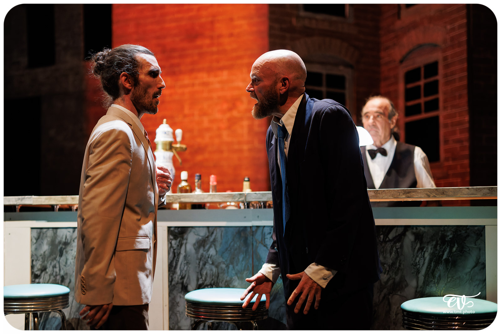 MORT D'UN COMMIS VOYAGEUR (CIE LA CLAQUE)